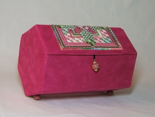 Hanki-Panki evening bag, side view